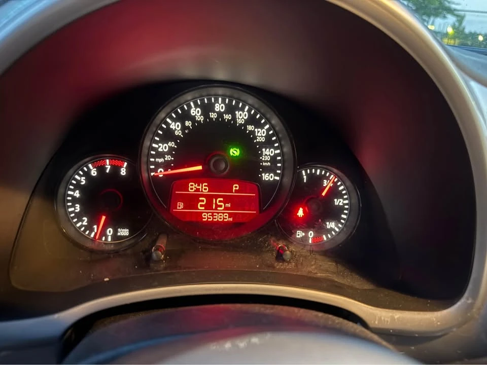 2012 Volkswagen A5 Beetle - Image 9 of 9