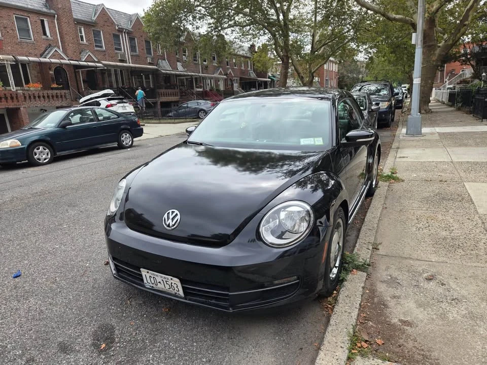 2012 Volkswagen A5 Beetle - Image 3 of 20