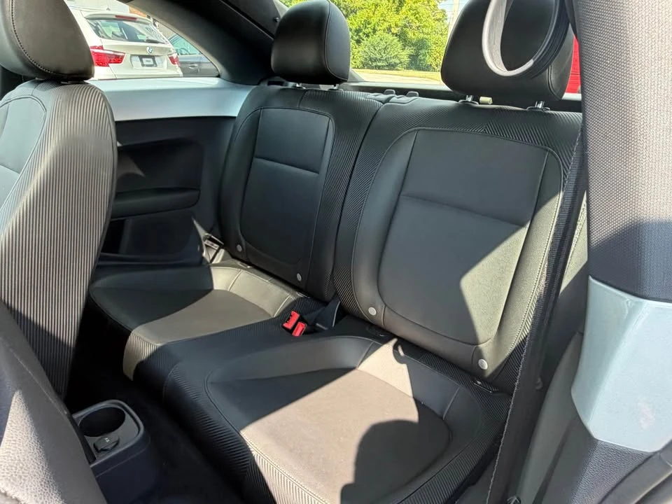 2012 Volkswagen A5 Beetle - Image 11 of 20