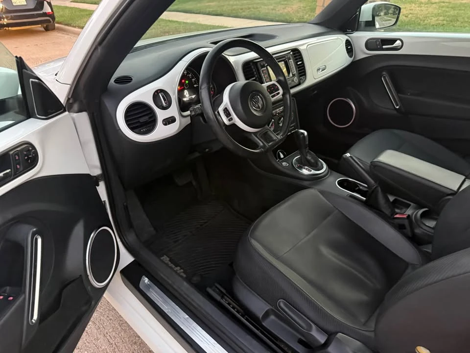 2012 Volkswagen A5 Beetle - Image 9 of 9
