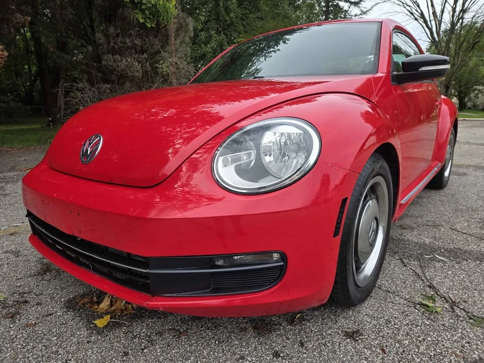 2012 Volkswagen A5 Beetle - Image 2 of 19