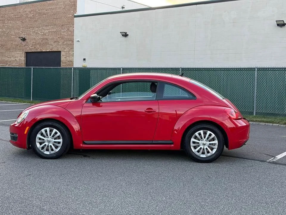 2012 Volkswagen A5 Beetle - Image 7 of 19