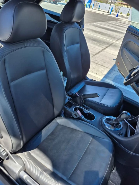 2012 Volkswagen A5 Beetle - Image 6 of 11