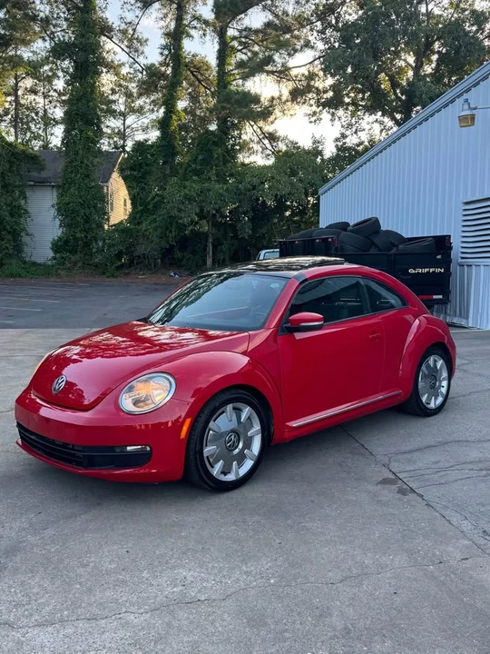 2012 Volkswagen A5 Beetle - Image 2 of 15