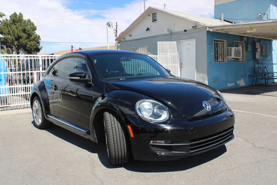 2012 Volkswagen A5 Beetle - Image 8 of 15