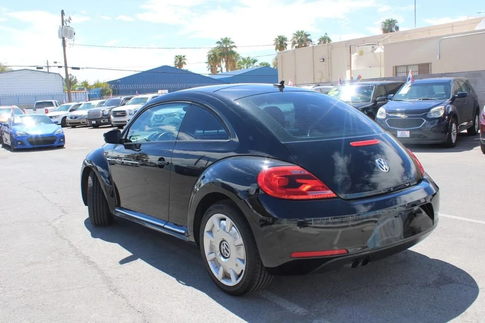 2012 Volkswagen A5 Beetle - Image 4 of 15