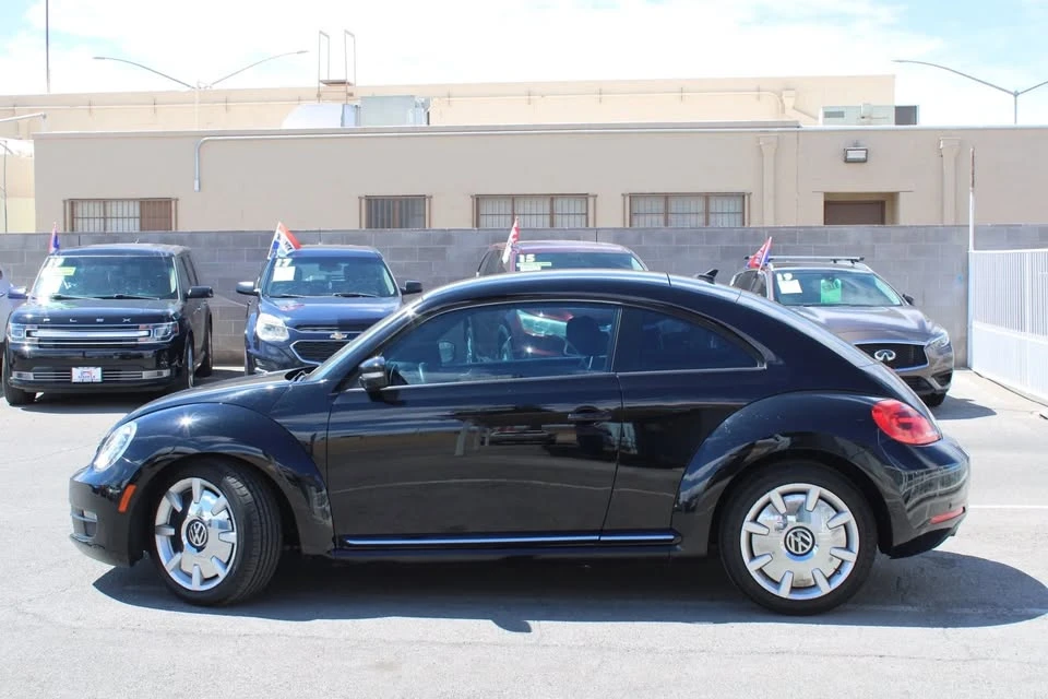 2012 Volkswagen A5 Beetle - Image 3 of 15