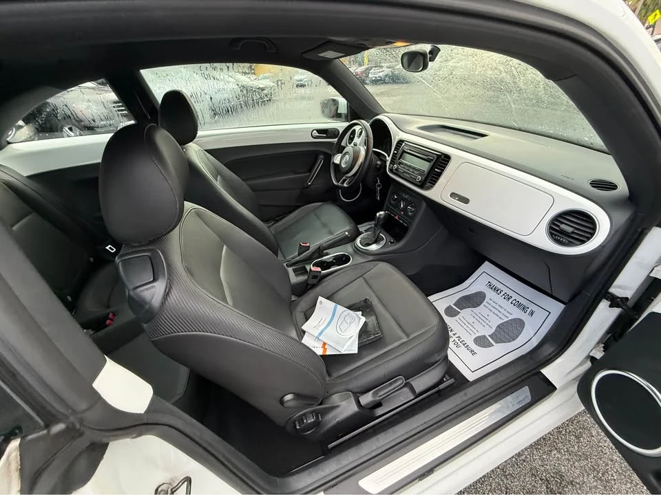 2012 Volkswagen A5 Beetle - Image 16 of 20