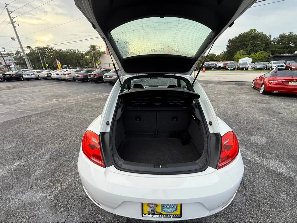 2012 Volkswagen A5 Beetle - Image 15 of 20