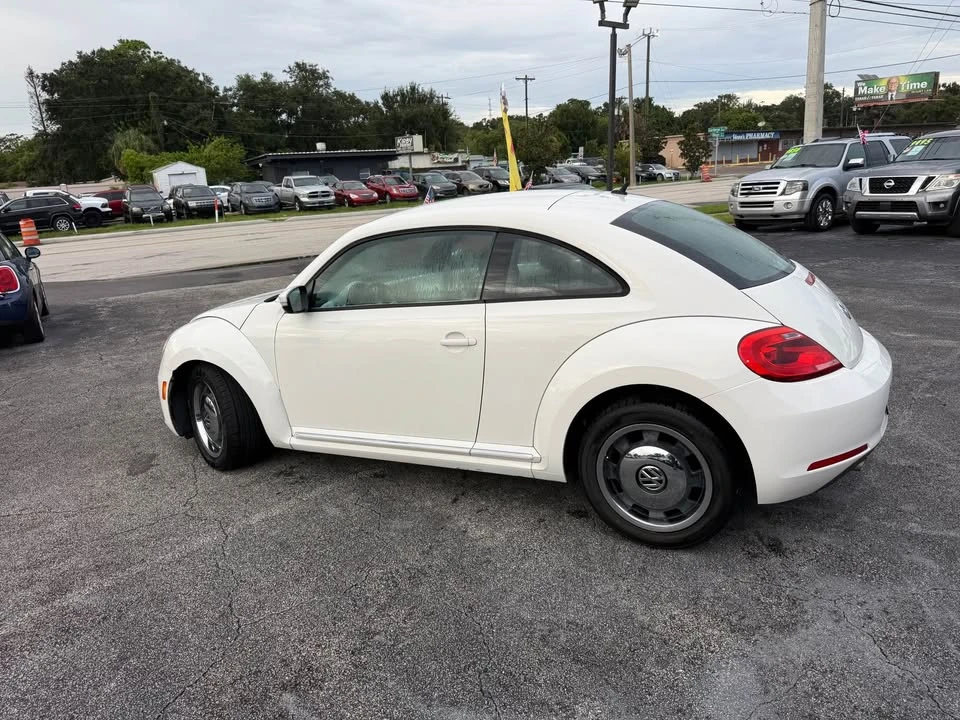 2012 Volkswagen A5 Beetle - Image 8 of 20