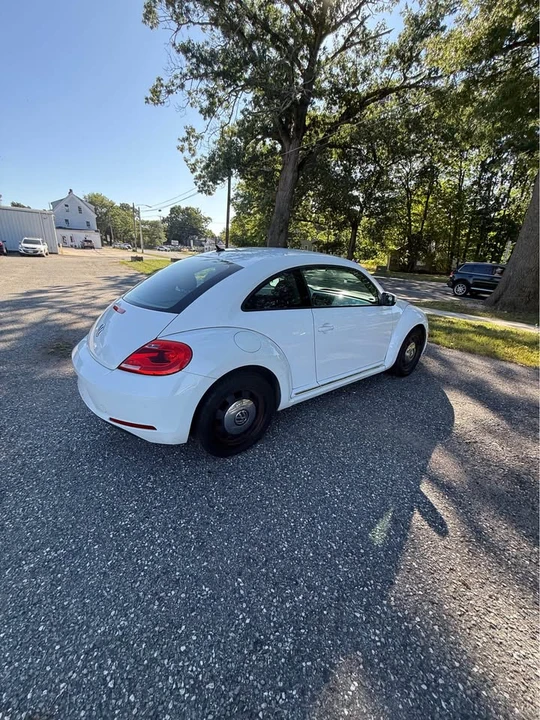 2012 Volkswagen A5 Beetle - Image 9 of 15