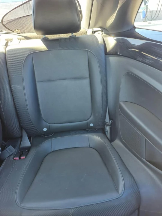 2012 Volkswagen A5 Beetle - Image 10 of 11