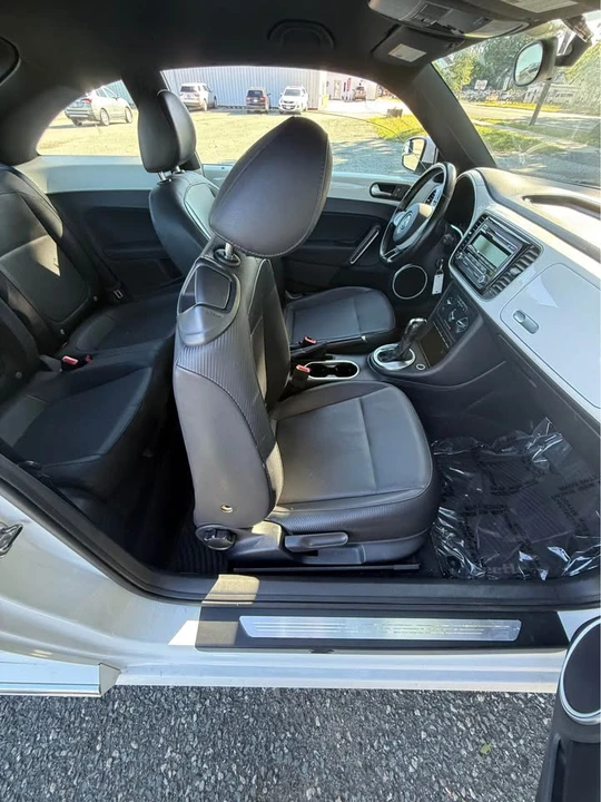 2012 Volkswagen A5 Beetle - Image 13 of 15