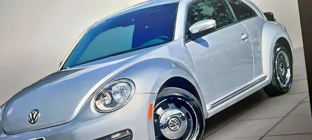 2012 Volkswagen Beetle 2.5L Hatchback 2D