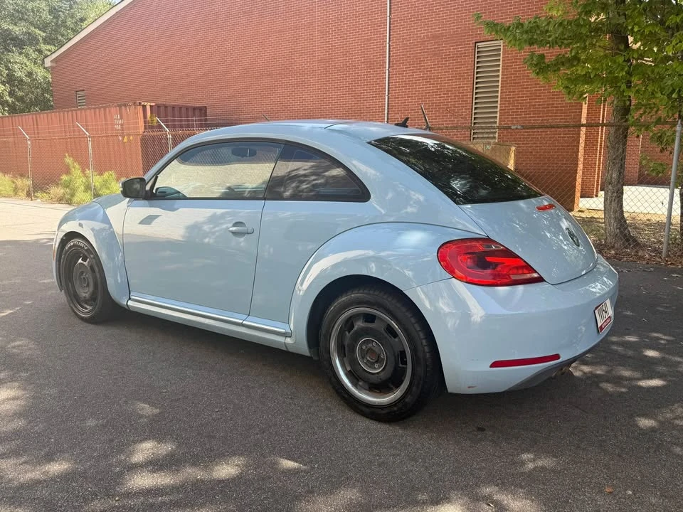 2012 Volkswagen A5 Beetle - Image 4 of 12