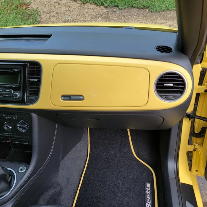 2012 Volkswagen A5 Beetle - Image 16 of 24