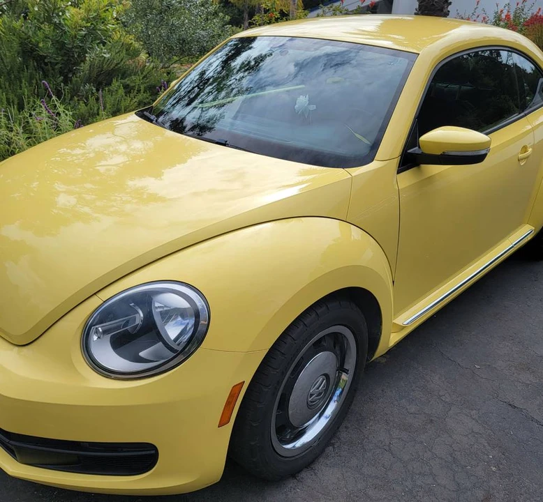 2012 Volkswagen A5 Beetle - Image 4 of 24