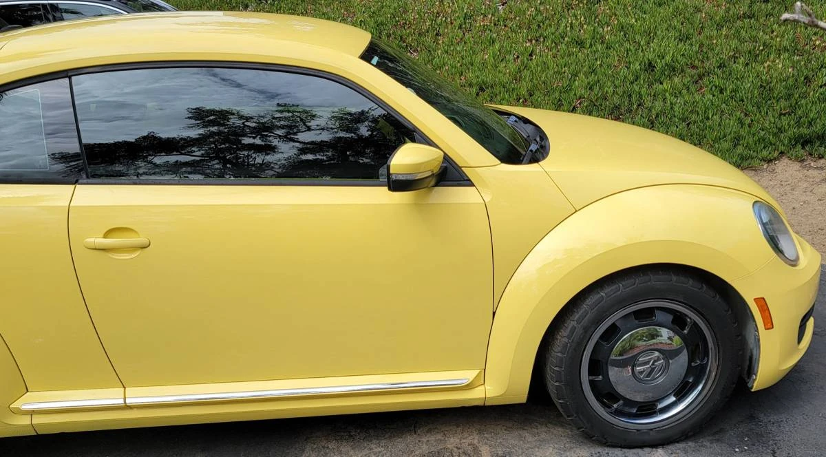 2012 Volkswagen A5 Beetle - Image 11 of 24