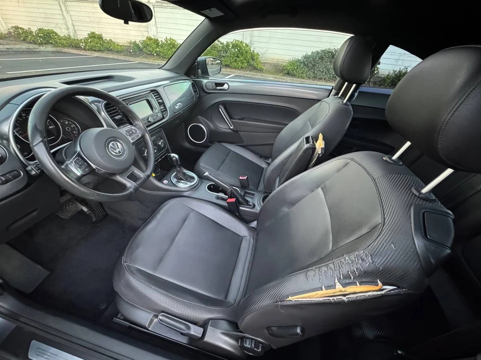 2012 Volkswagen A5 Beetle - Image 5 of 5