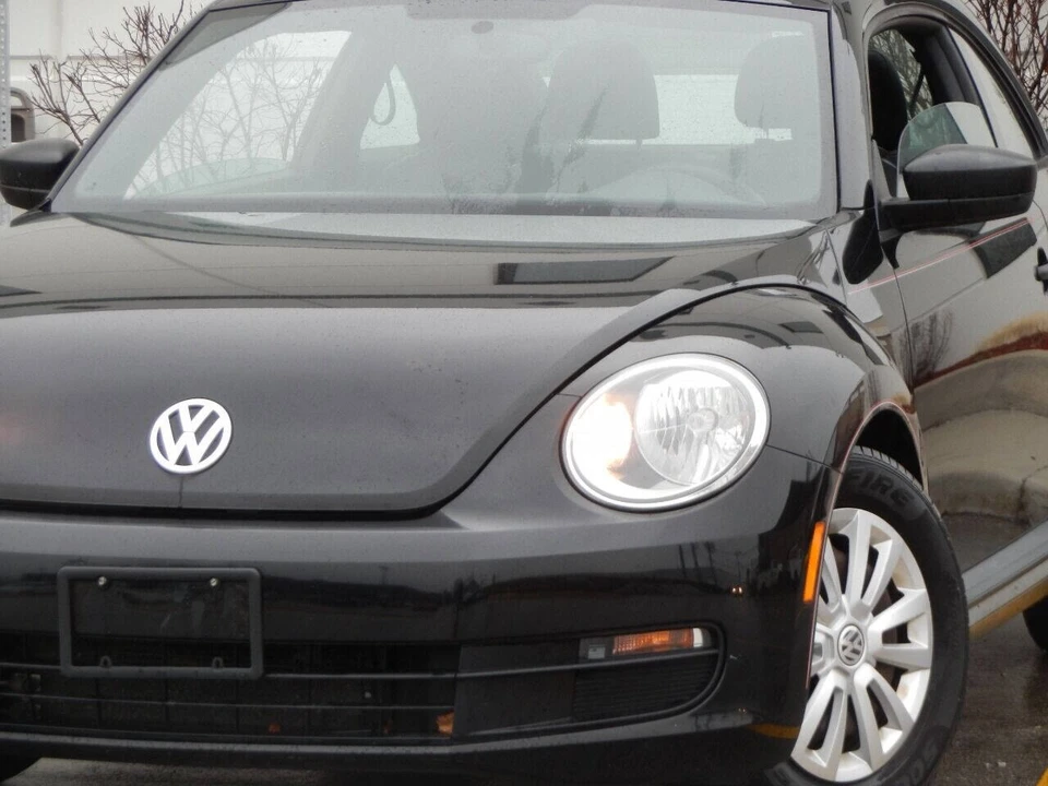 2012 Volkswagen A5 Beetle - Image 4 of 21