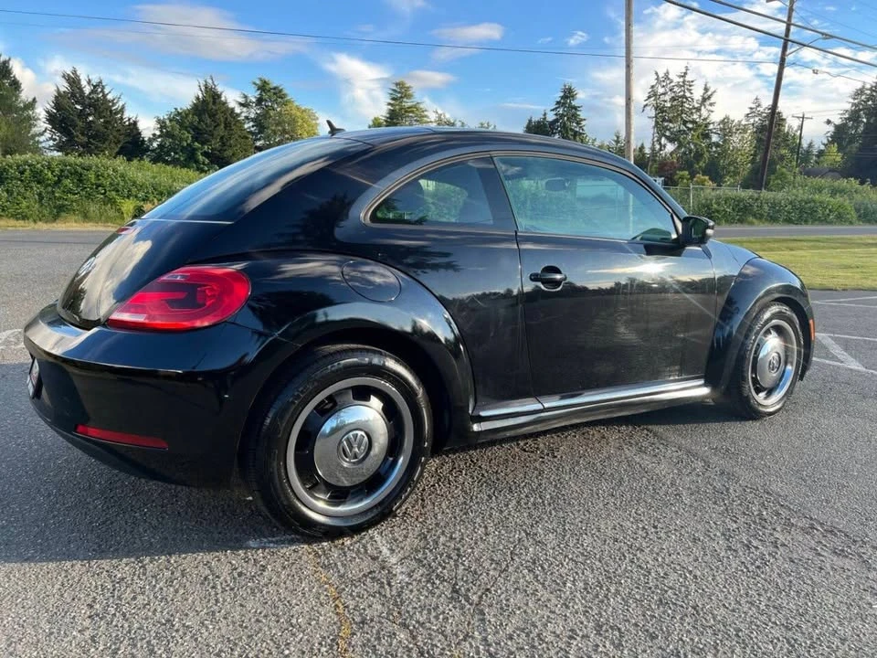 2012 Volkswagen A5 Beetle - Image 5 of 20