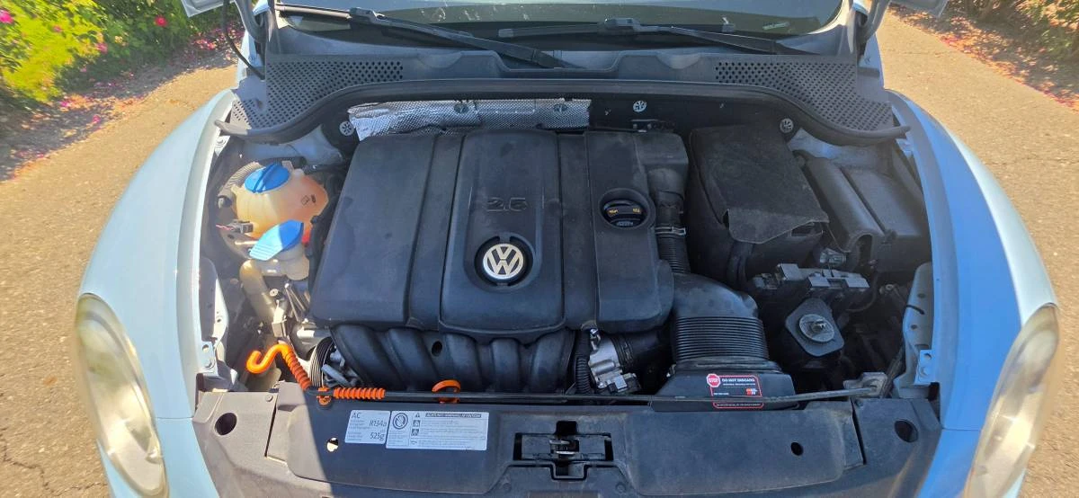 2012 Volkswagen A5 Beetle - Image 12 of 13