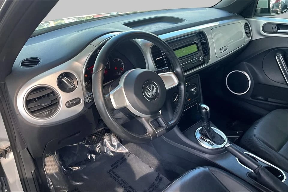 2012 Volkswagen A5 Beetle - Image 16 of 20
