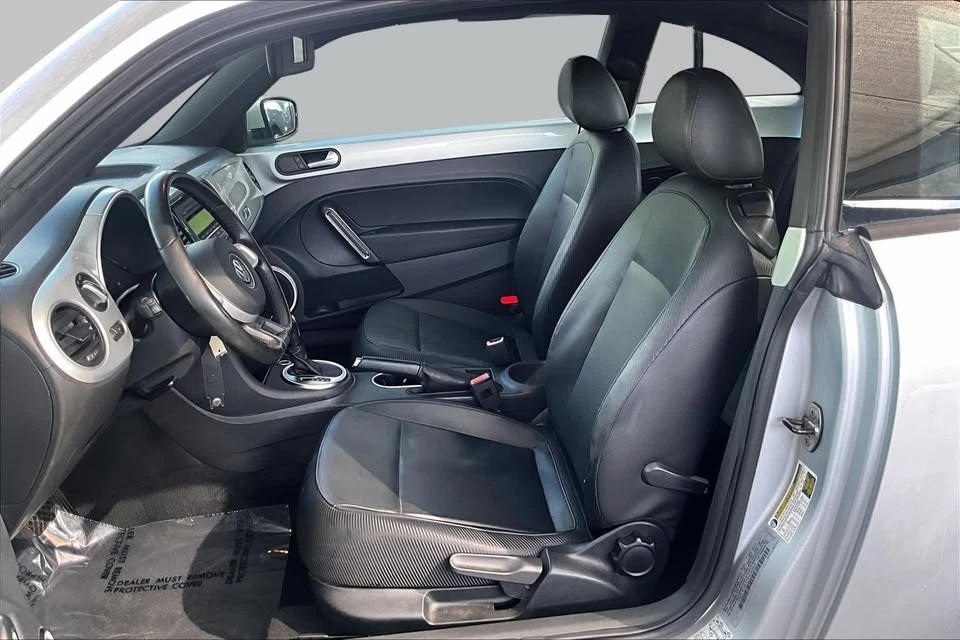 2012 Volkswagen A5 Beetle - Image 8 of 20