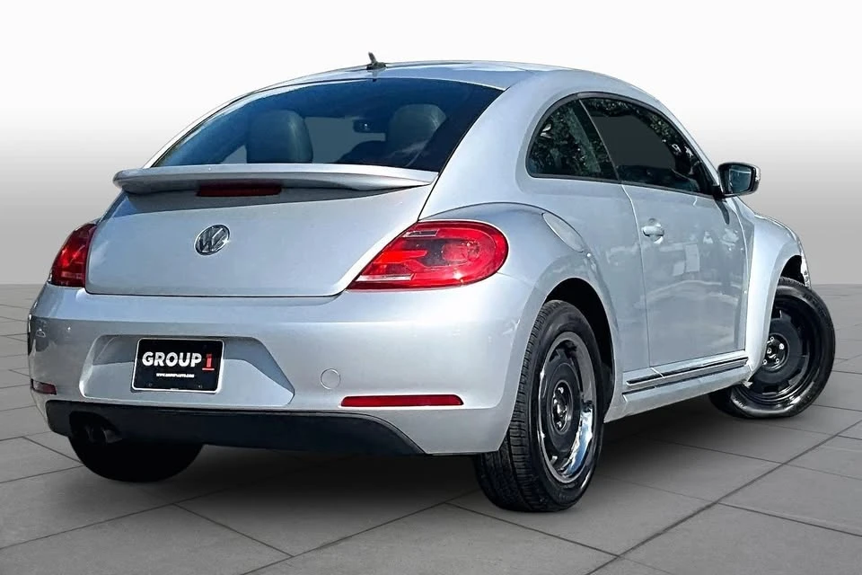 2012 Volkswagen A5 Beetle - Image 11 of 20