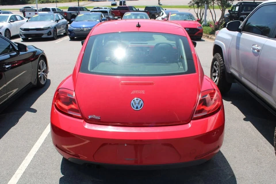 2012 Volkswagen A5 Beetle - Image 5 of 9