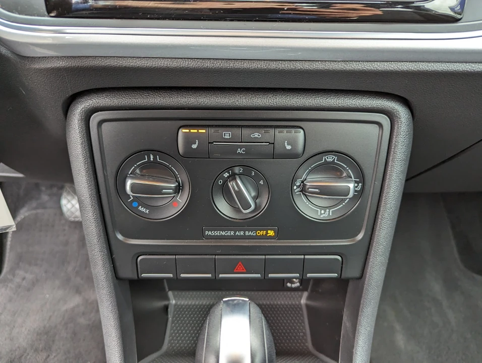 2012 Volkswagen A5 Beetle - Image 20 of 21