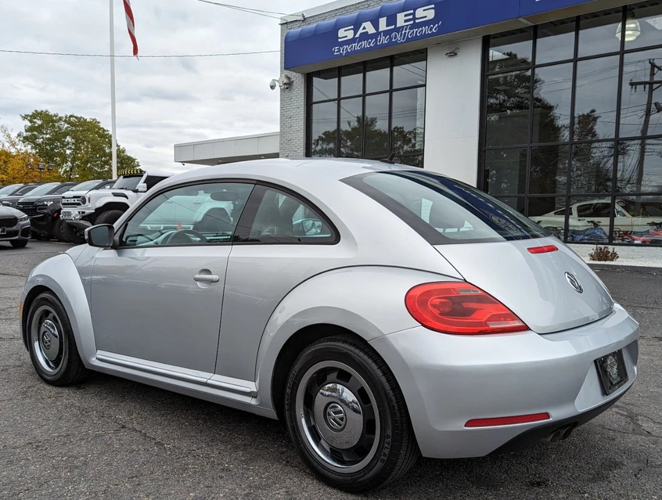 2012 Volkswagen A5 Beetle - Image 10 of 21