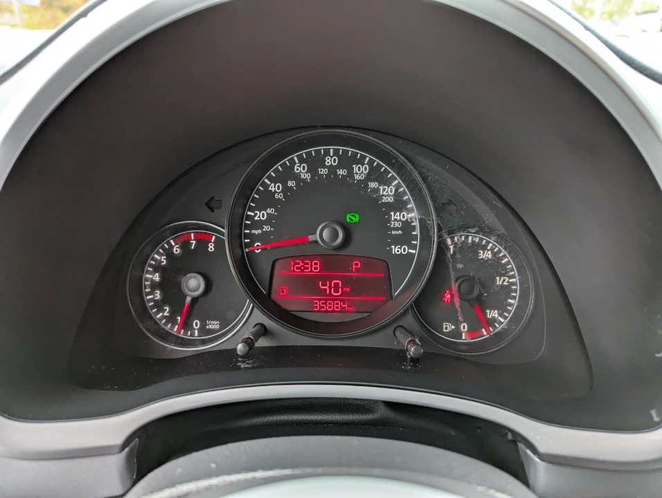 2012 Volkswagen A5 Beetle - Image 16 of 21