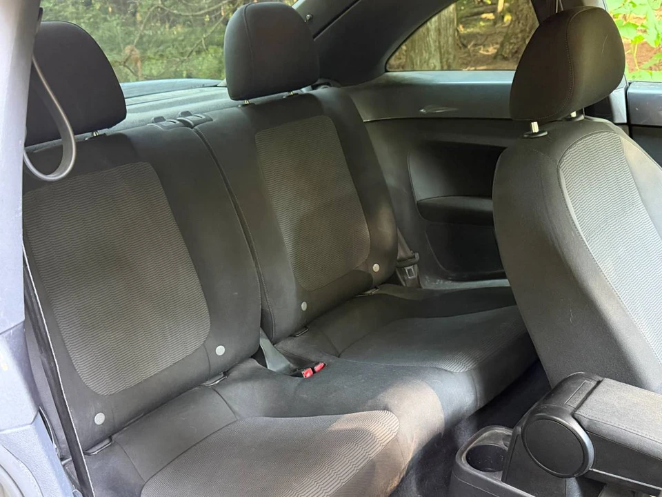 2012 Volkswagen A5 Beetle - Image 14 of 24