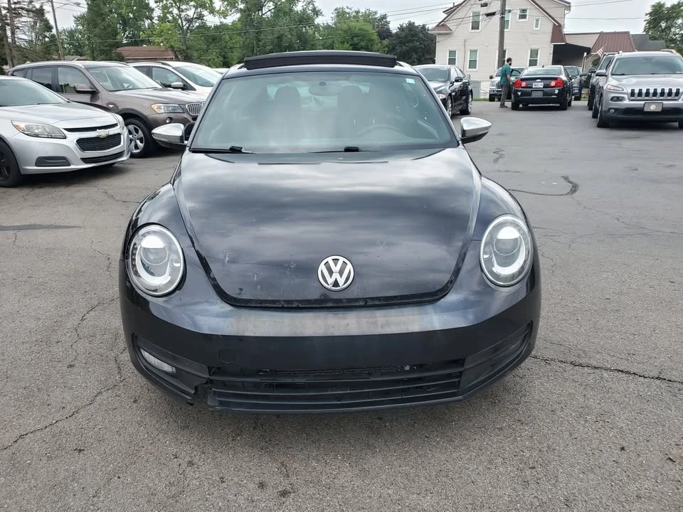 2012 Volkswagen A5 Beetle - Image 8 of 16