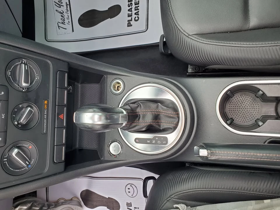 2012 Volkswagen A5 Beetle - Image 15 of 16