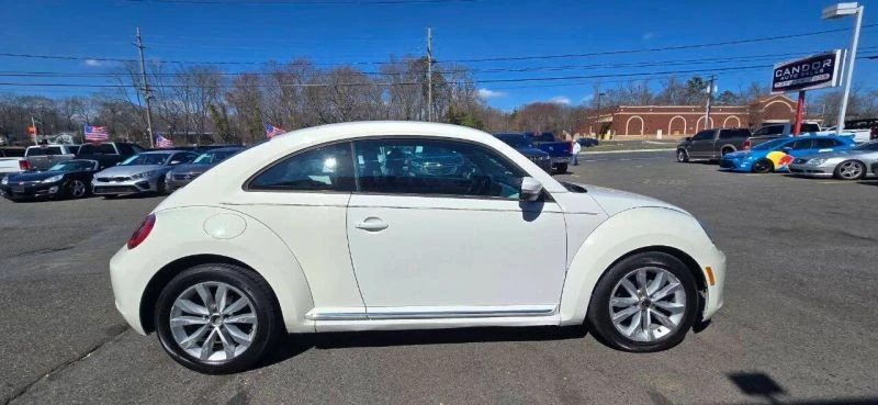 2012 Volkswagen A5 Beetle - Image 3 of 6