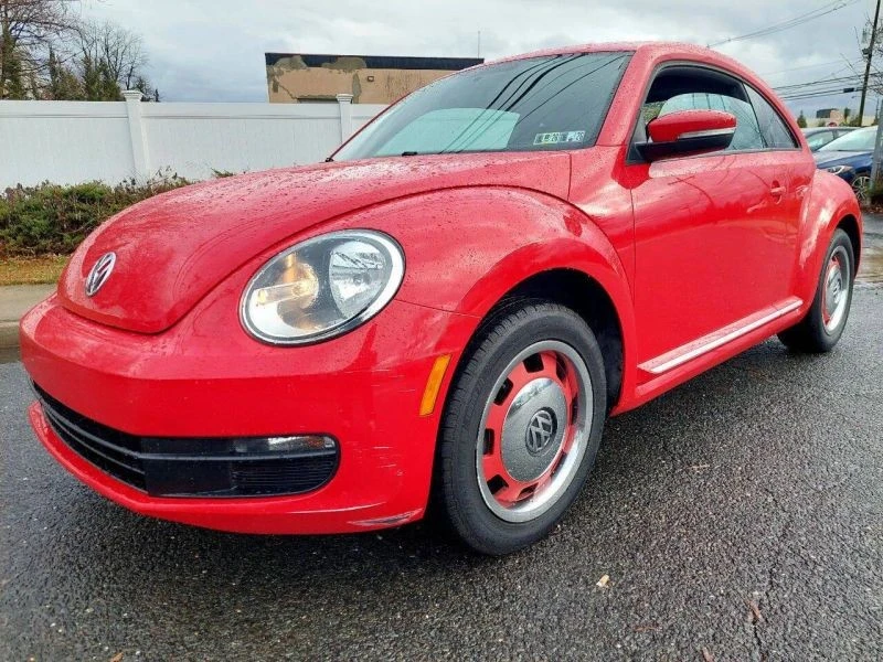 2012 Volkswagen A5 Beetle - Image 3 of 12