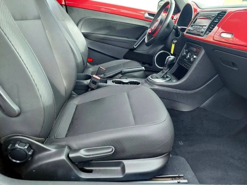 2012 Volkswagen A5 Beetle - Image 5 of 12