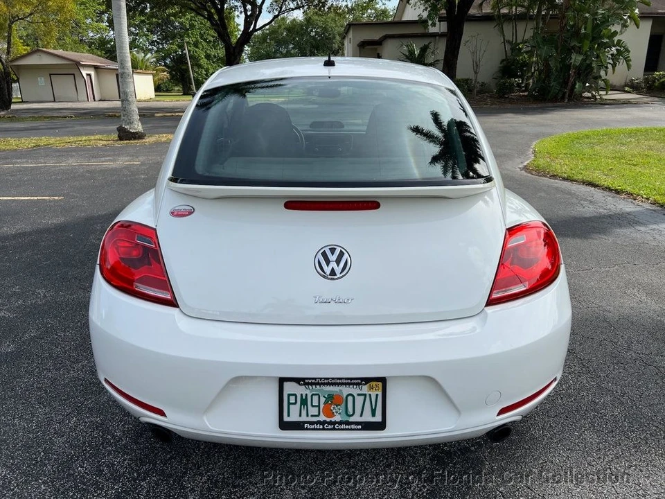 2012 Volkswagen A5 Beetle - Image 6 of 12