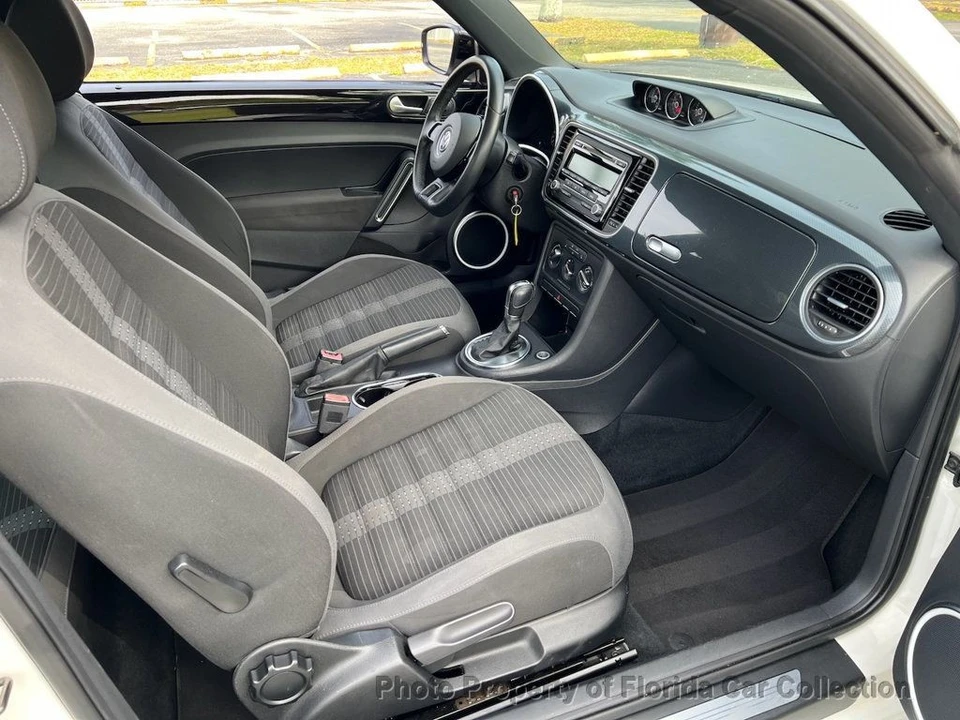 2012 Volkswagen A5 Beetle - Image 11 of 12