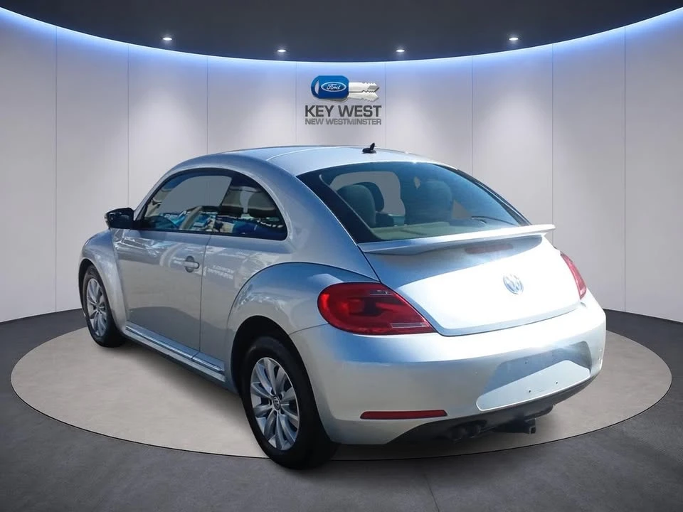 2012 Volkswagen A5 Beetle - Image 3 of 8