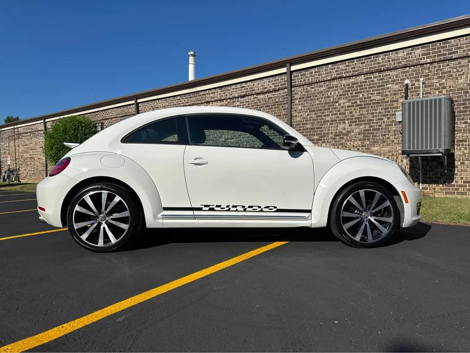 2012 Volkswagen A5 Beetle - Image 7 of 17