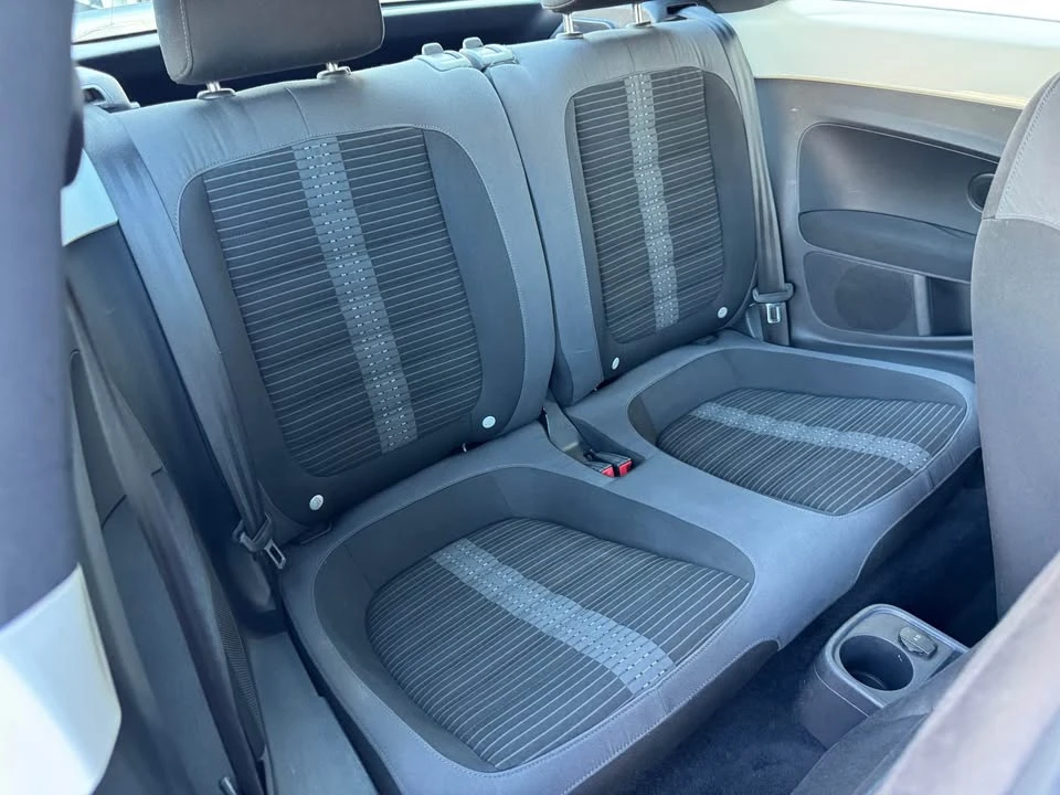 2012 Volkswagen A5 Beetle - Image 16 of 17
