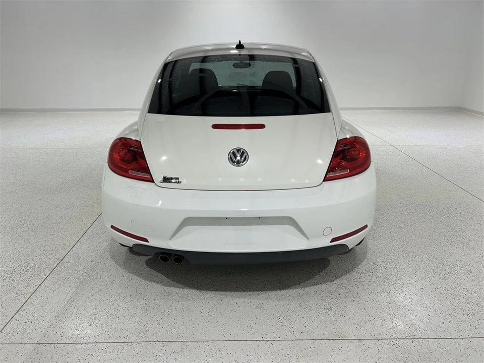 2012 Volkswagen A5 Beetle - Image 7 of 12