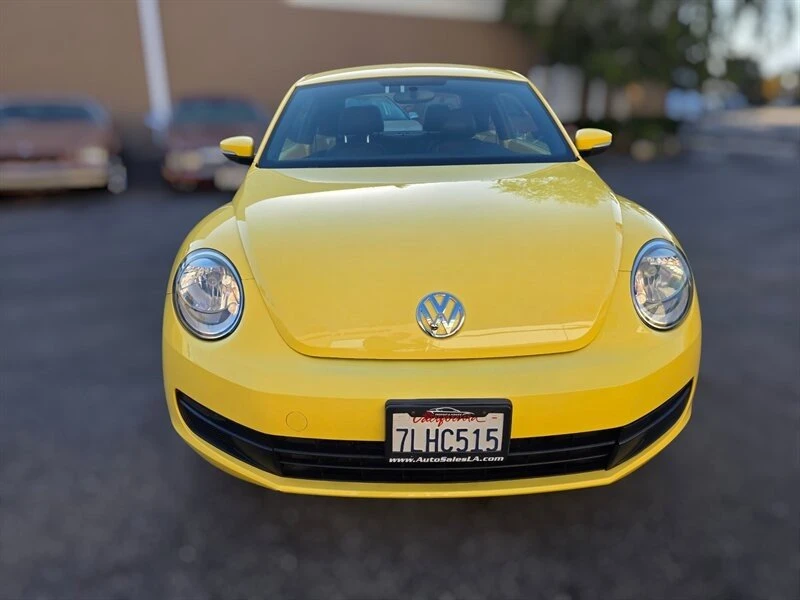 2012 Volkswagen A5 Beetle - Image 10 of 17