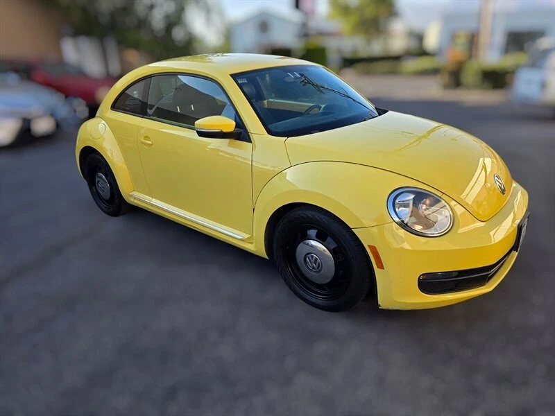 2012 Volkswagen A5 Beetle - Image 3 of 17