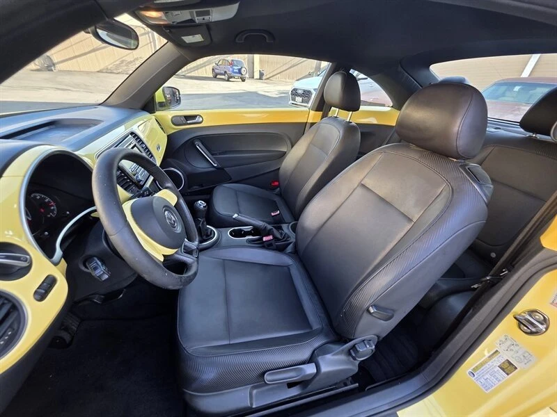 2012 Volkswagen A5 Beetle - Image 13 of 17