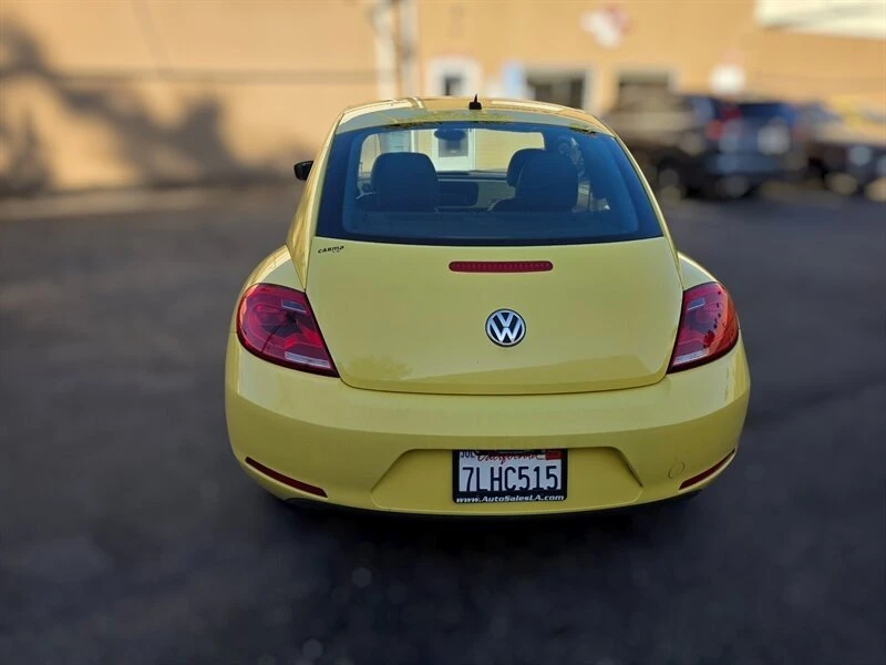 2012 Volkswagen A5 Beetle - Image 9 of 17