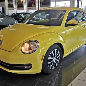 2012 Volkswagen Beetle-Classic